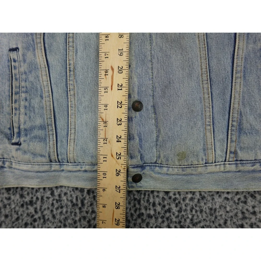 Levis Sherpa Lined Trucker Jacket Mens Large Light Blue Good Denim 16365-0070